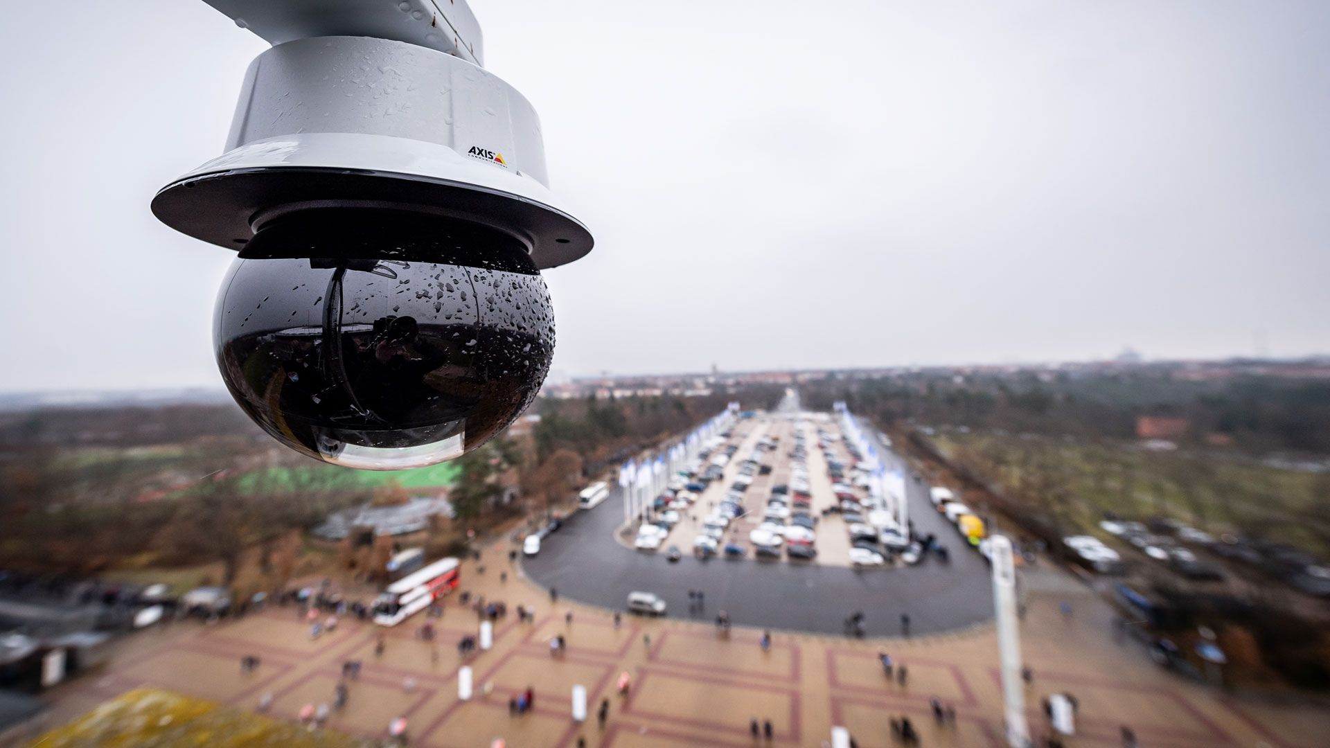 Join the ’Initiative for the promotion of innovative technologies and services in the stadium, security, and event sector of DFL and DFB’